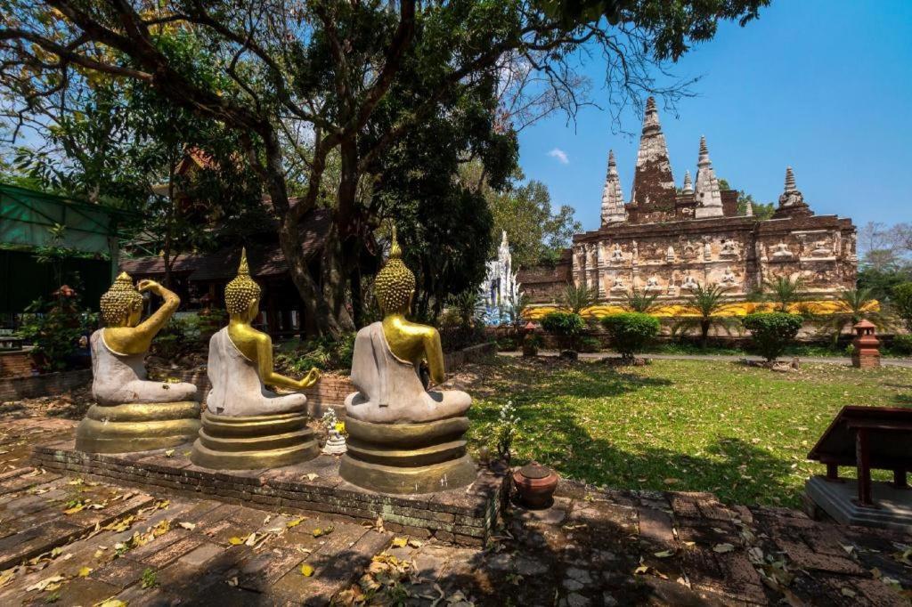 B2 Thippanate Boutique & Budget Hotel Chiang Mai Exteriör bild