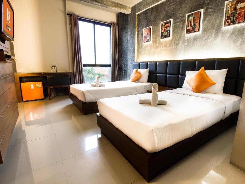 B2 Thippanate Boutique & Budget Hotel Chiang Mai Exteriör bild