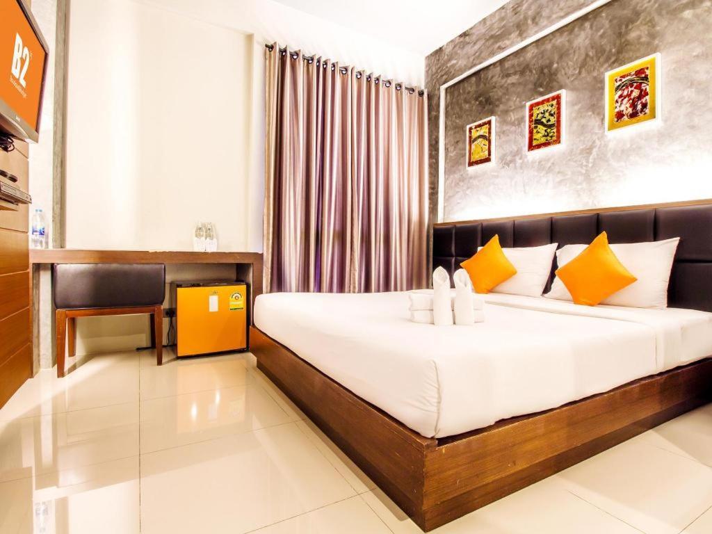 B2 Thippanate Boutique & Budget Hotel Chiang Mai Exteriör bild