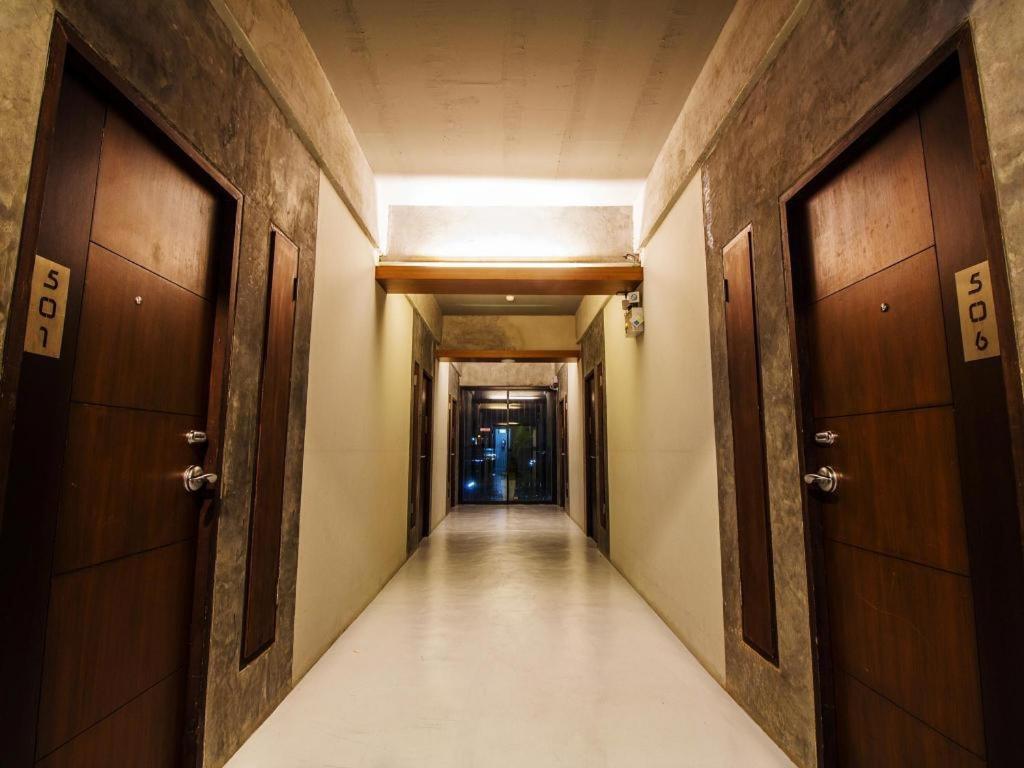 B2 Thippanate Boutique & Budget Hotel Chiang Mai Exteriör bild