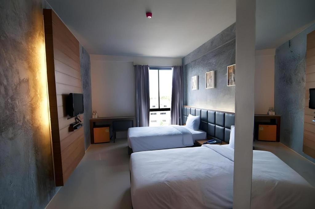 B2 Thippanate Boutique & Budget Hotel Chiang Mai Exteriör bild